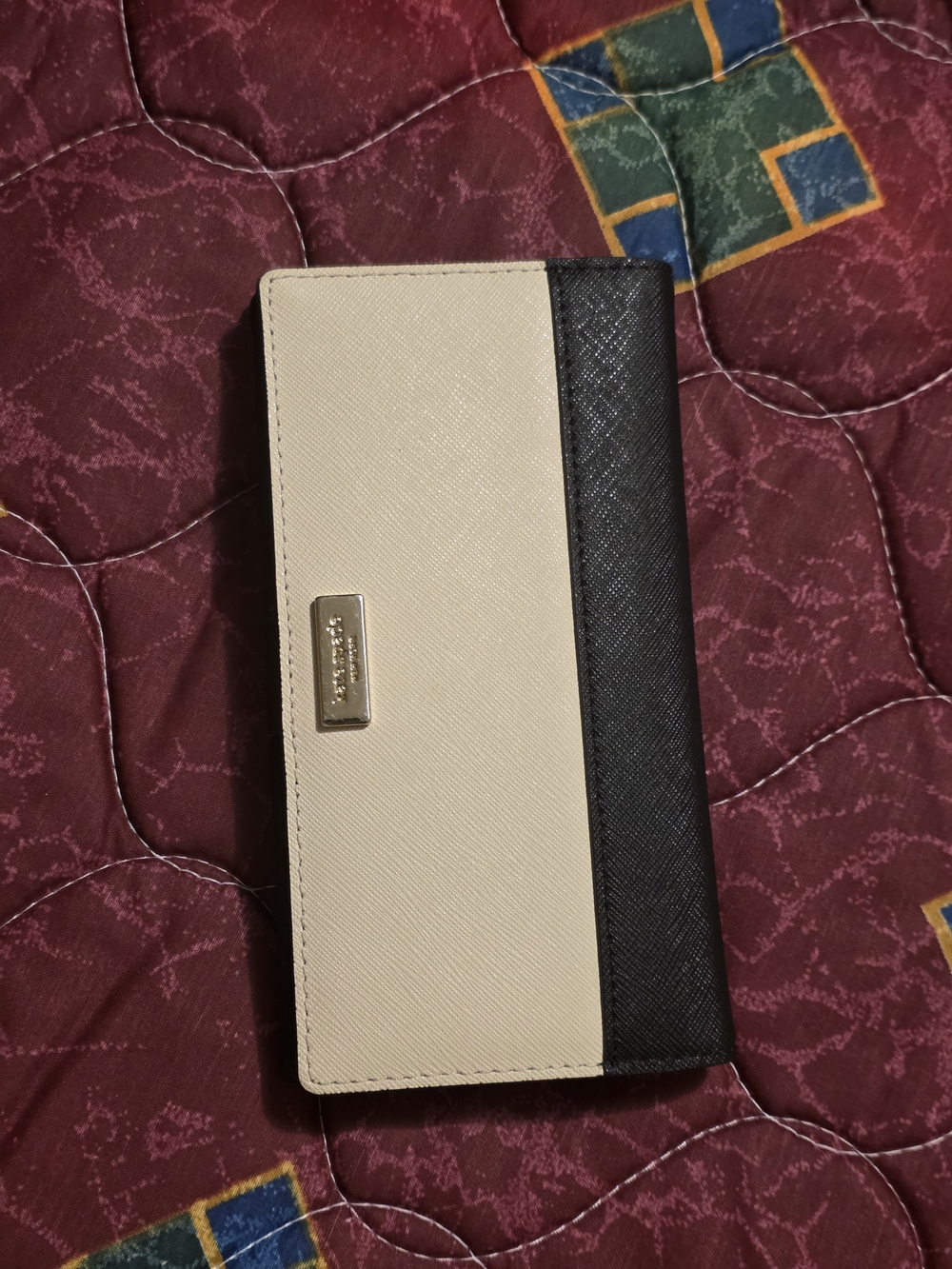 kate spade Cream and Black Foldable Wallet